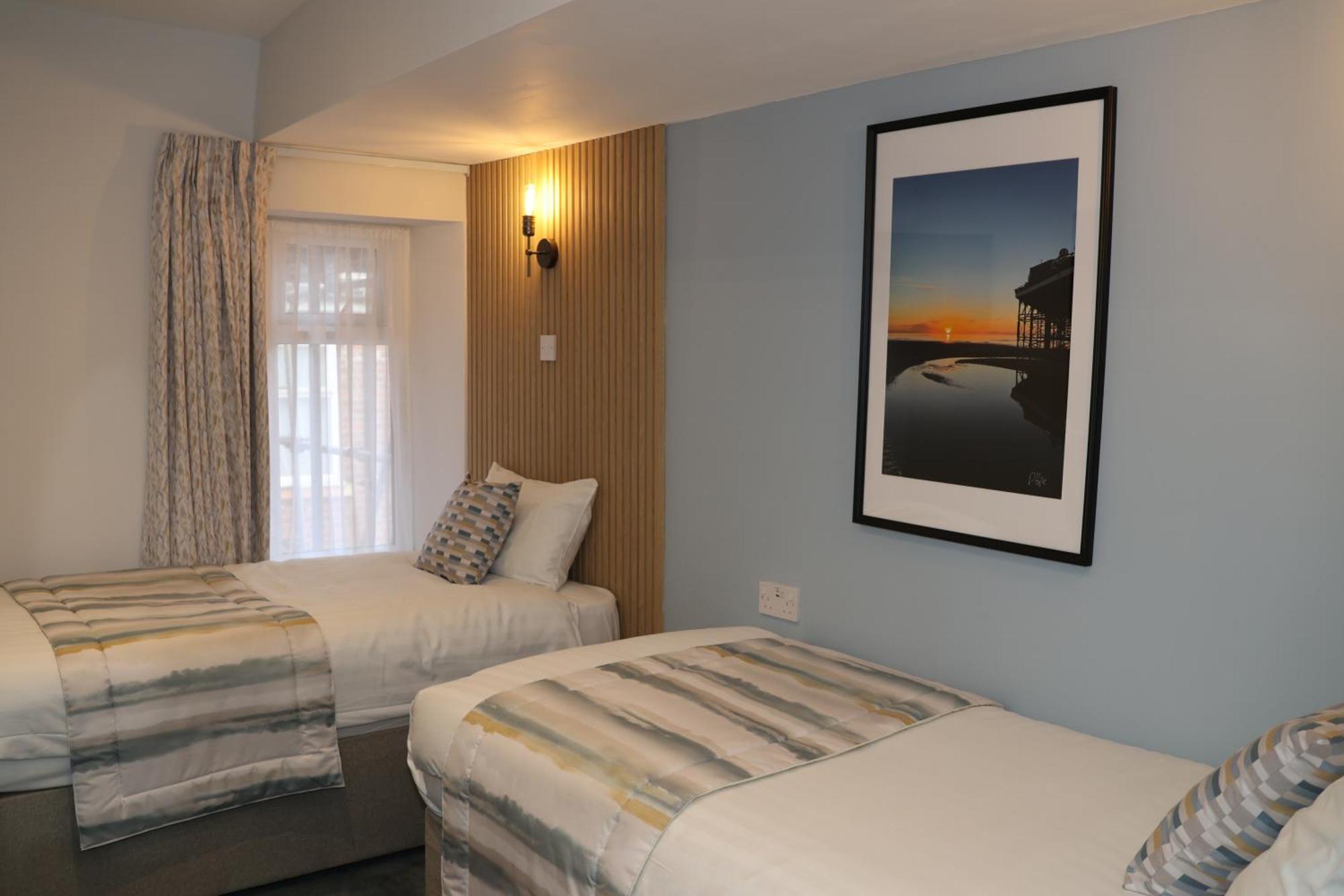 Balmoral 3*